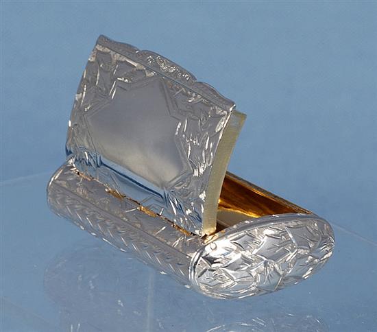 A Victorian silver snuff box, by Hilliard & Thomason, Length 70mm Weight: 1.8oz/58grms.